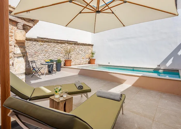 Ca Na Rieres - By Emerald