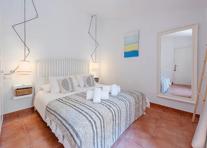 Дом отдыха Ca Na Rieres - By Emerald *